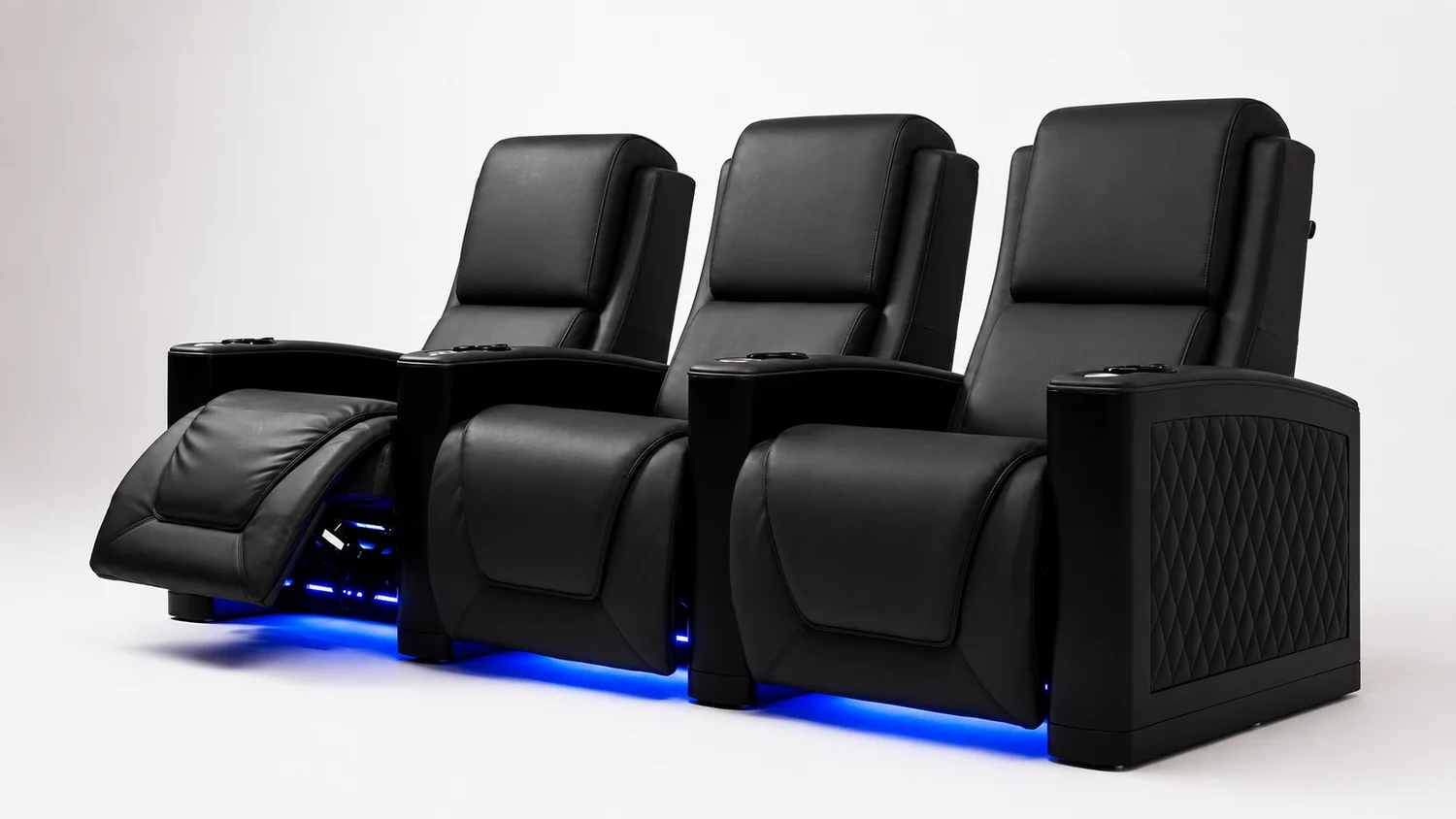 Rangée de fauteuils home cinéma LumeO Norlou en cuir noir mat, éclairage LED bleu, une place inclinée